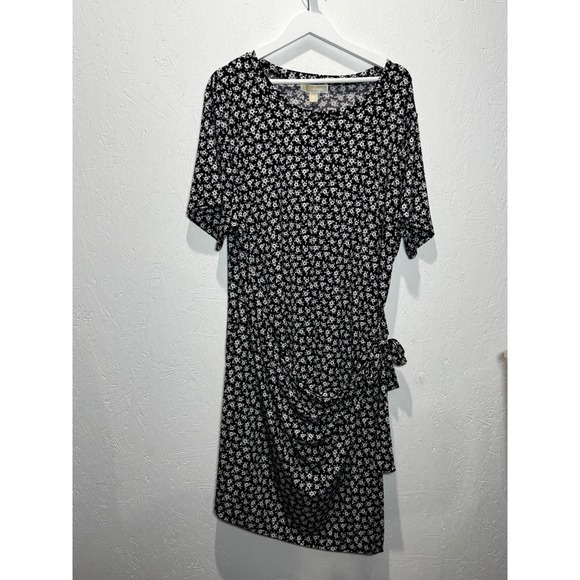 MICHAEL Michael Kors Dresses & Skirts - Michael Michael Kors Womens 3X Black White Floral Side Tie Asymmetrical Dress